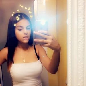 Meet your Posher, Sheyla